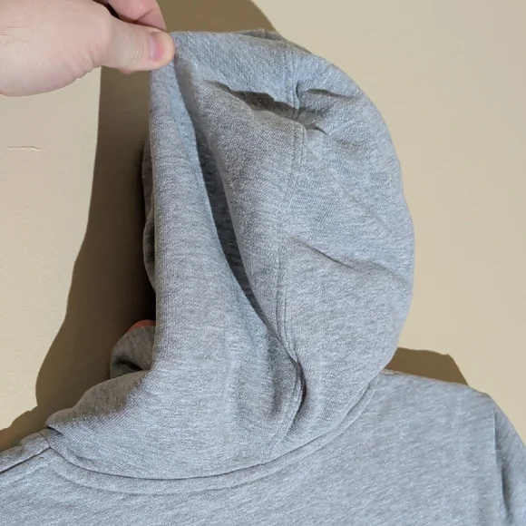 The North Face Womens Light Gray Hoodie with Coral Logo and Drawstrings - Picture 5 of 9